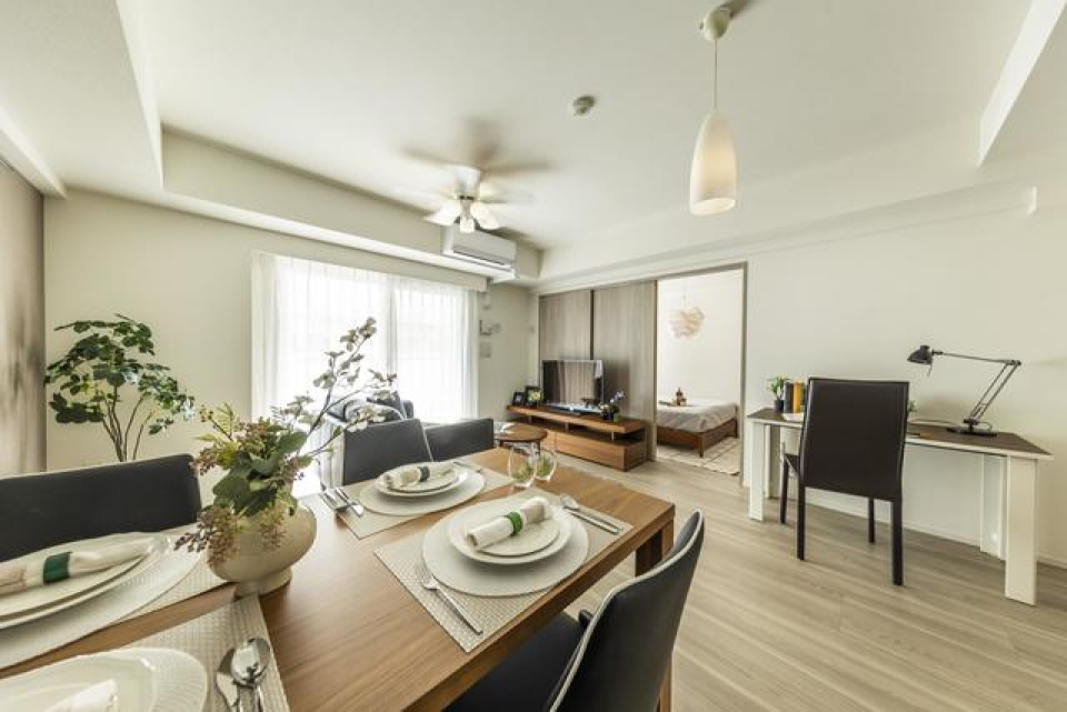 ※写真は同タイプ住戸です。
※写真はイメージとなります。実際に家電・家具・小物は付いておりません。