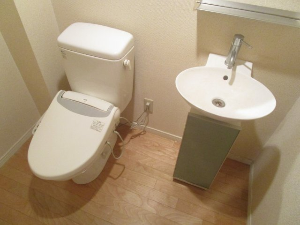 トイレと洗面脱衣所は同室です。