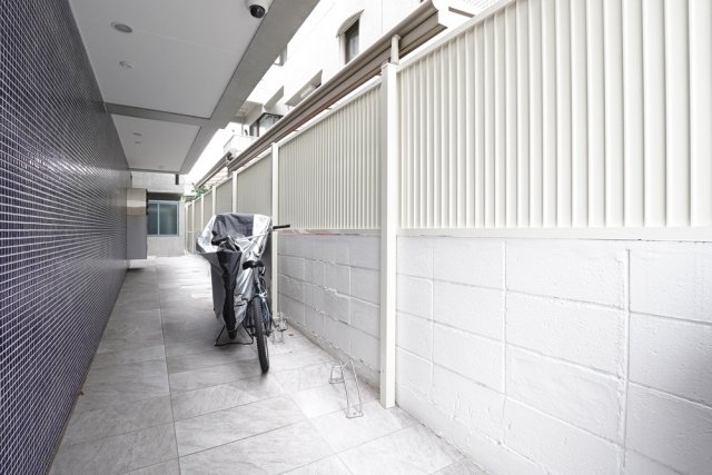 共用部には駐輪場もあります。