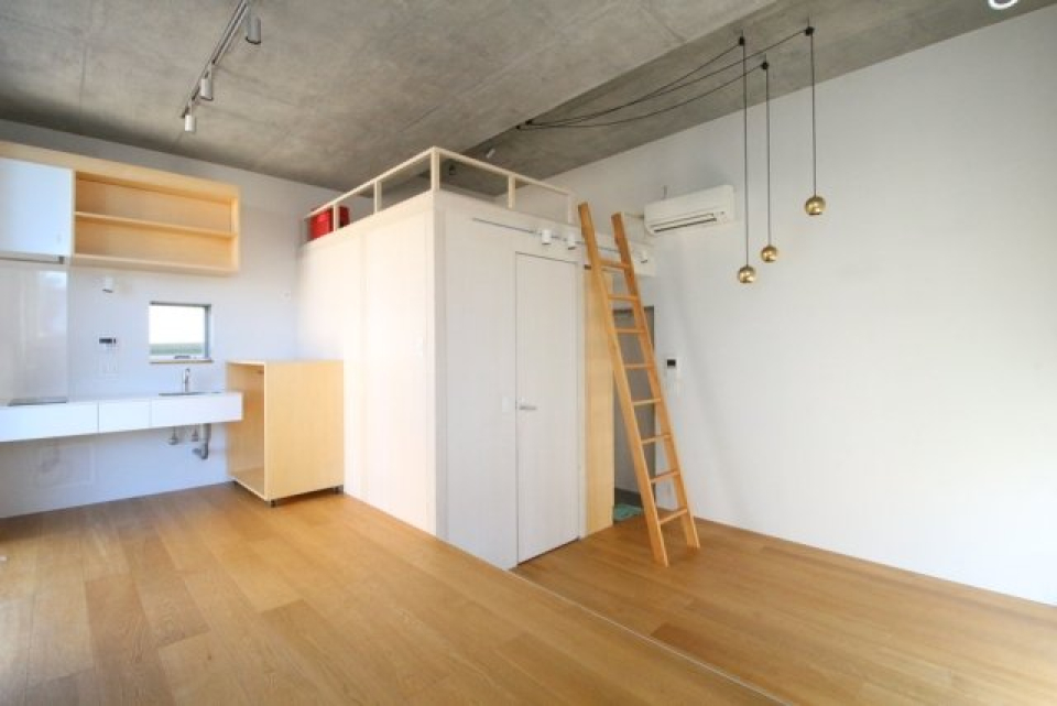 白いハコが特徴の可愛いお部屋！