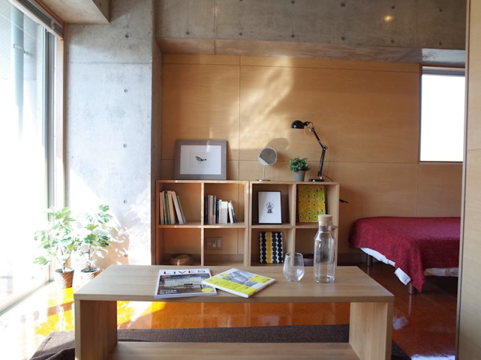 コンクリ×木のコントラストが素敵！