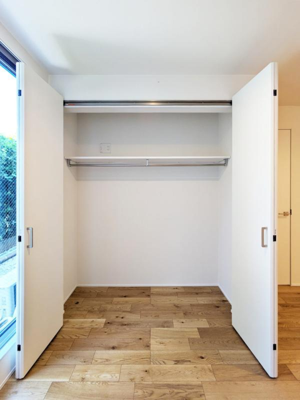 収納はご覧の通りワイドサイズ！あれこれスッキリと入りそうです。