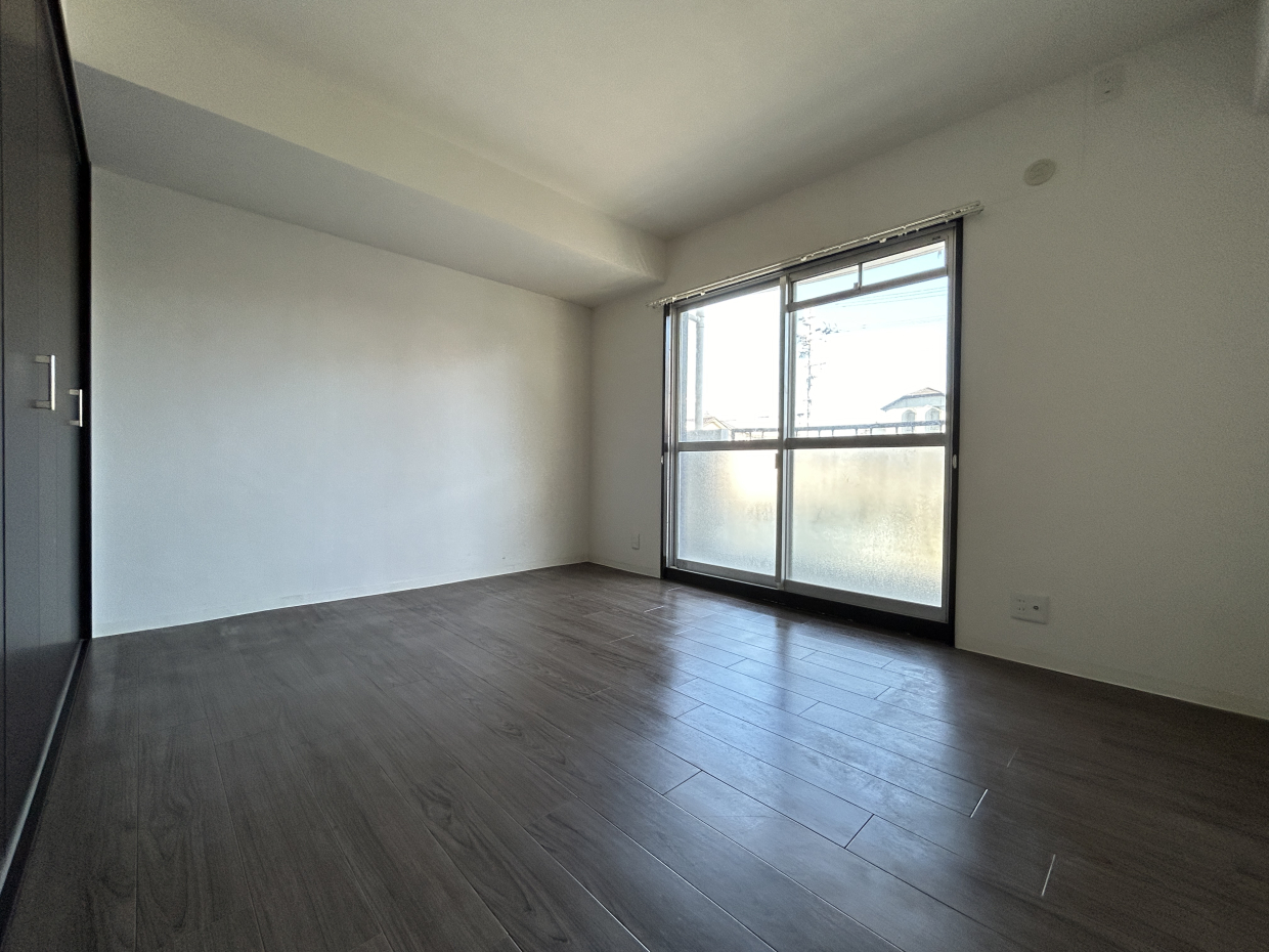 寝室になる洋室。