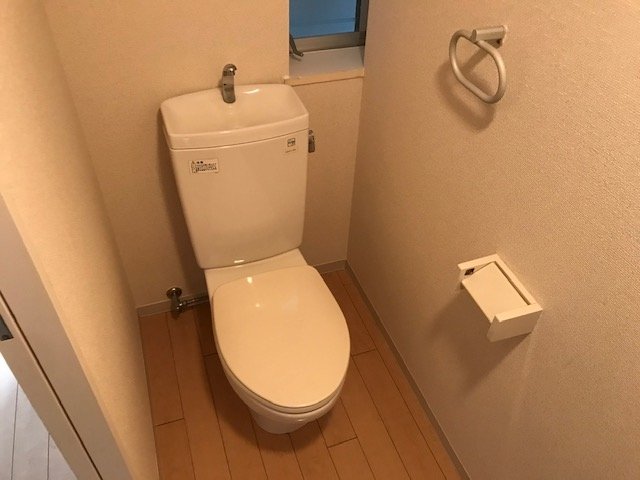 トイレはしっかり個室で嬉しい。