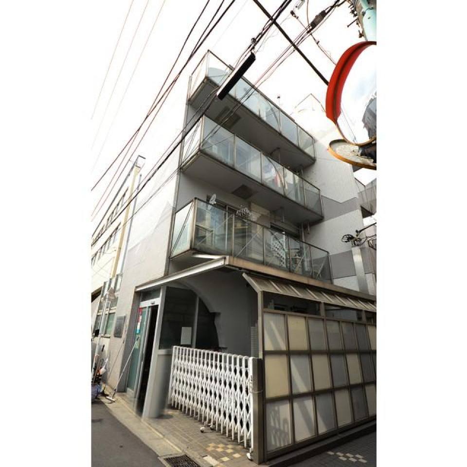 スタイリッシュな建物です。