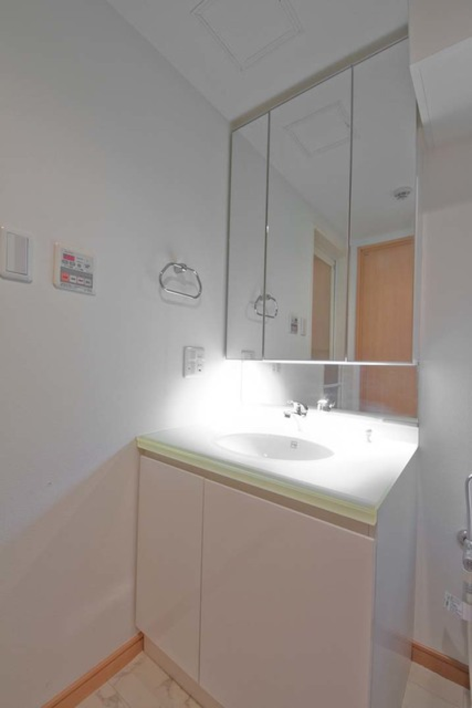※写真は同タイプ住戸です。