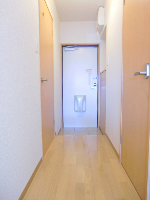 廊下はこんな感じ