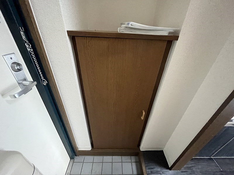 シューズボックス