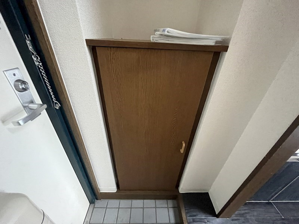 シューズボックス