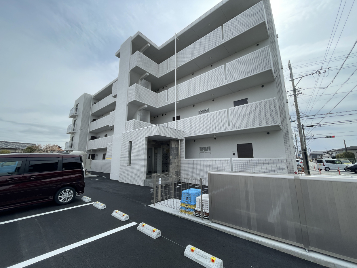 新築でキレイな外観