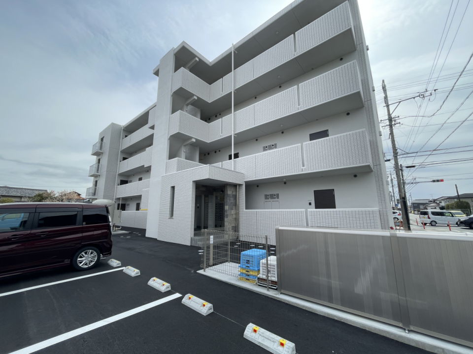 新築でキレイな外観