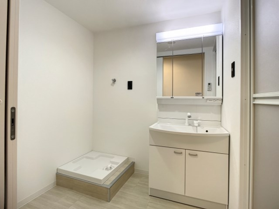 シャワー付き洗面台