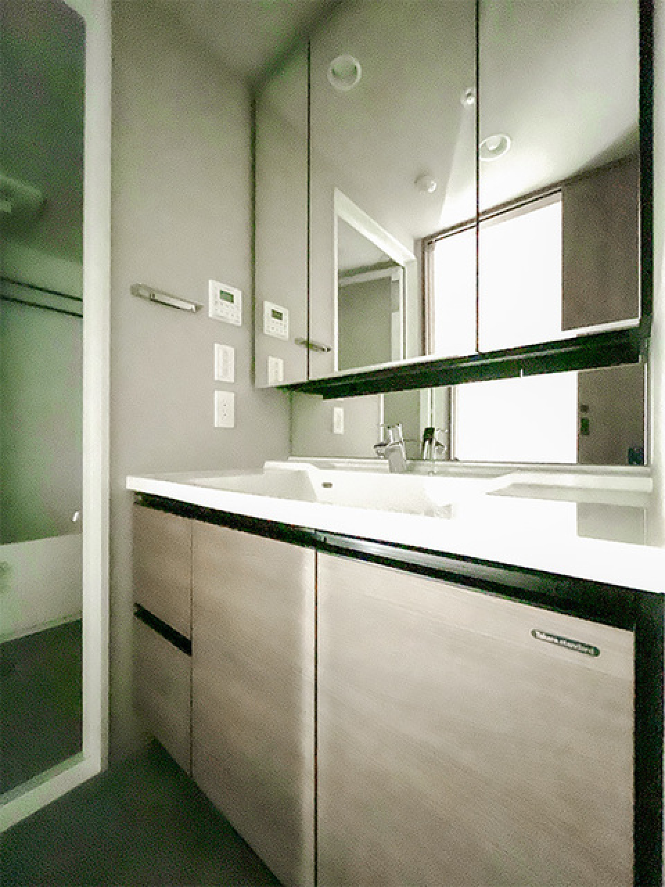 ※写真は同タイプ住戸です。