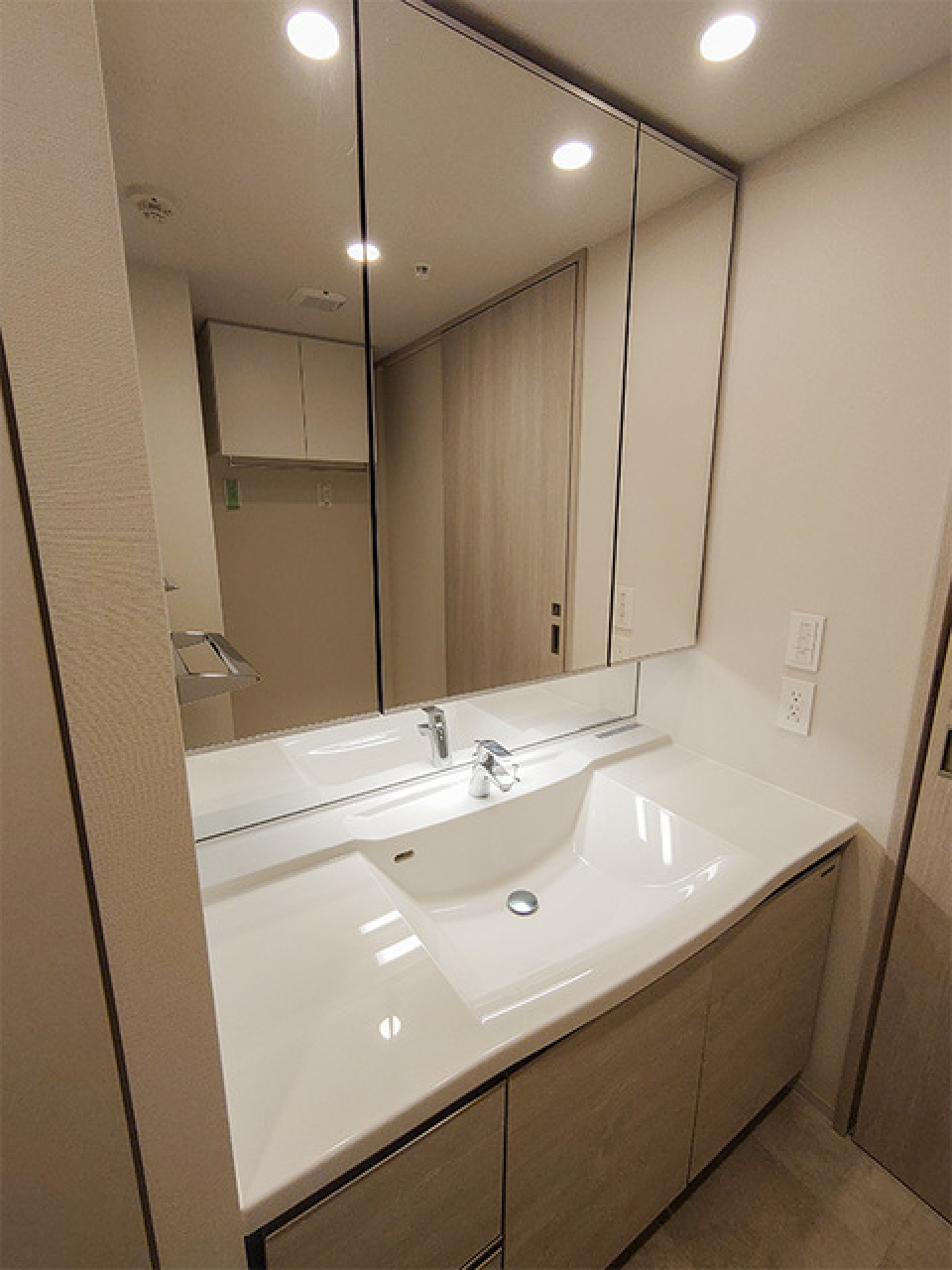 ※写真は同タイプ住戸です。
