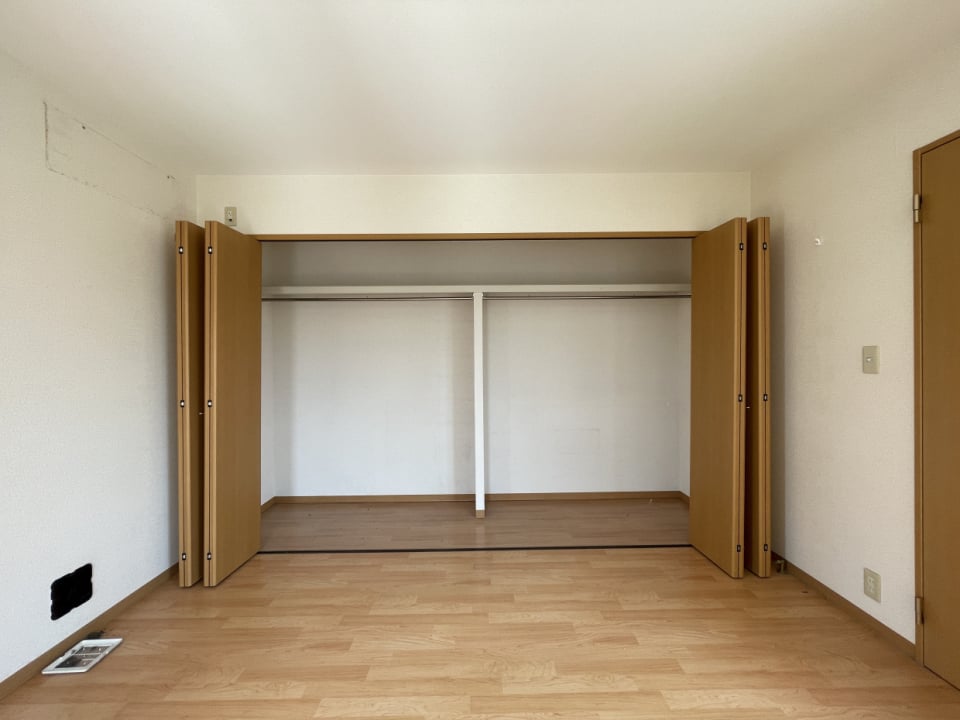 北の洋室は8帖