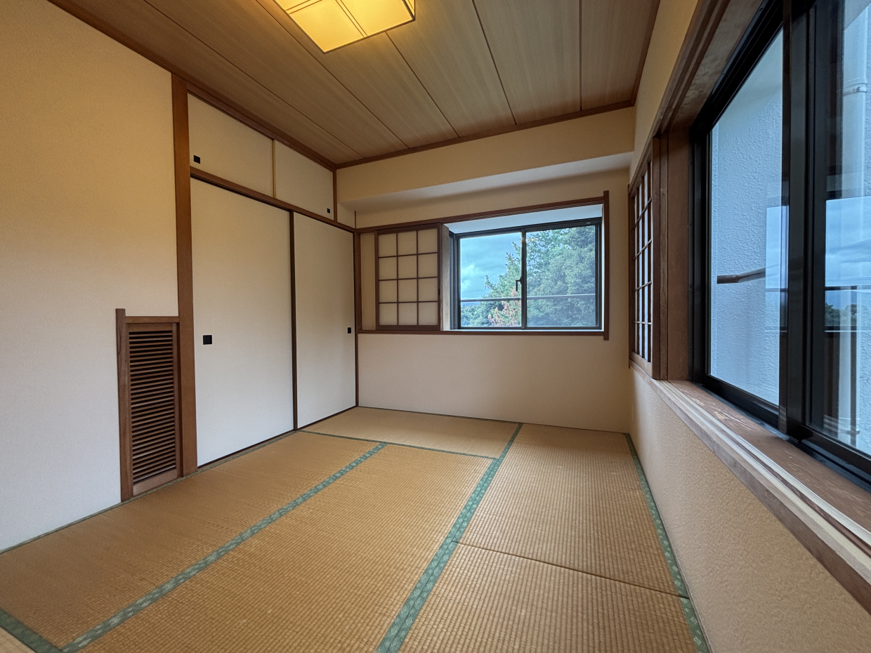 こちらはもう1つの和室、6.0帖