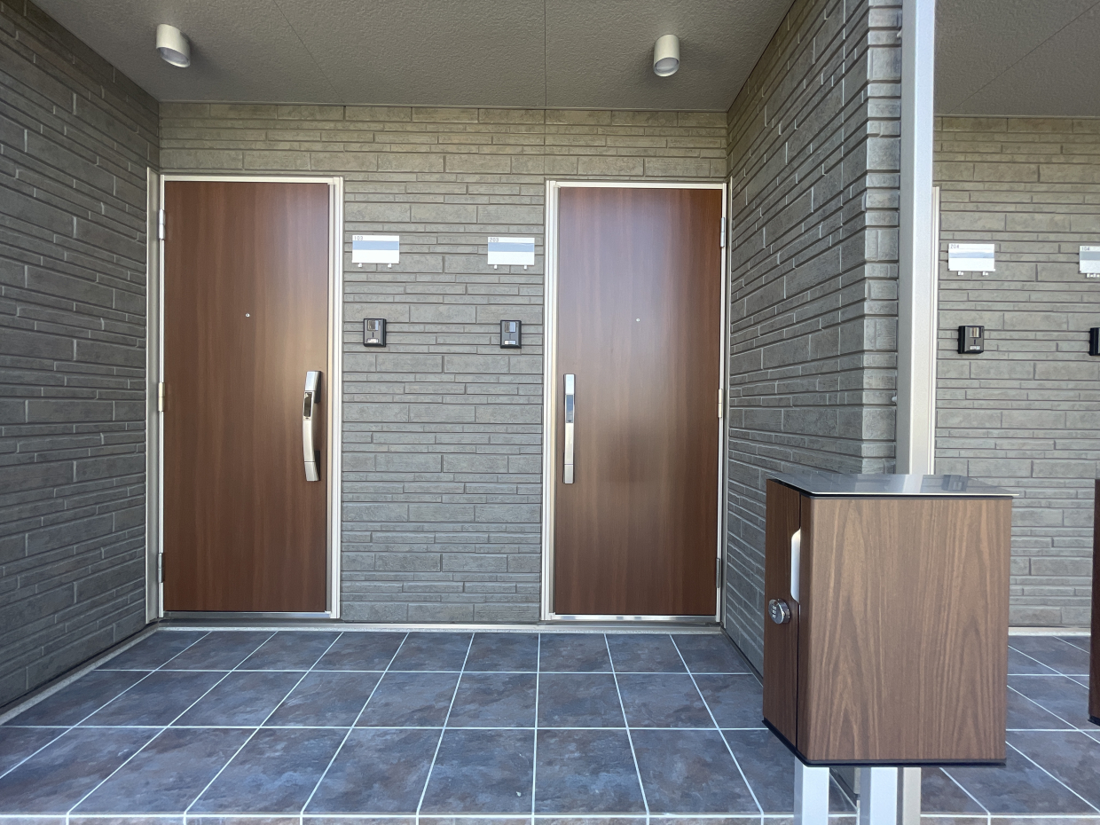 玄関外もおしゃれです