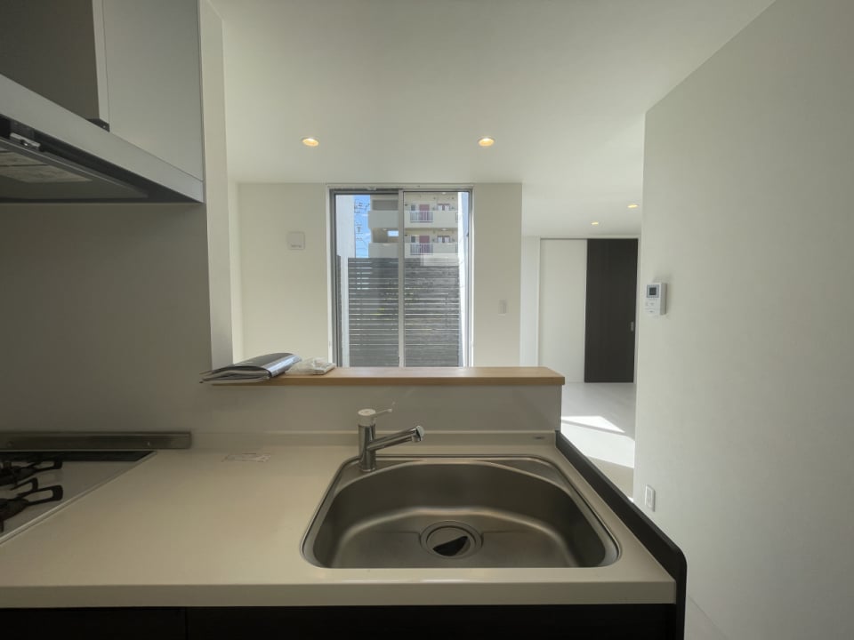 家族と会話が楽しめる対面キッチンです