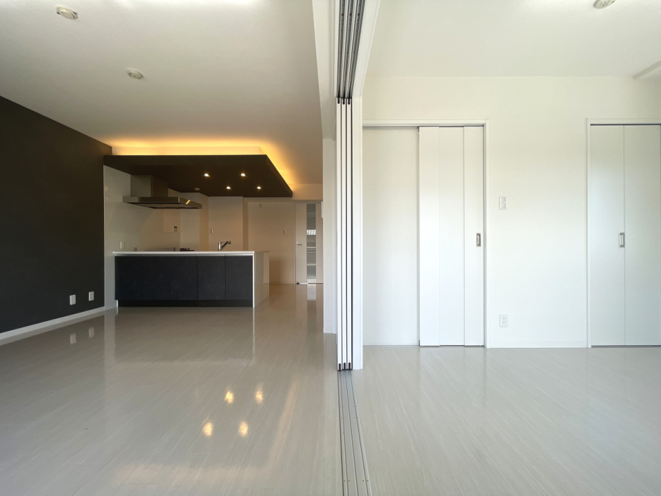 このお部屋にも扉、扉。