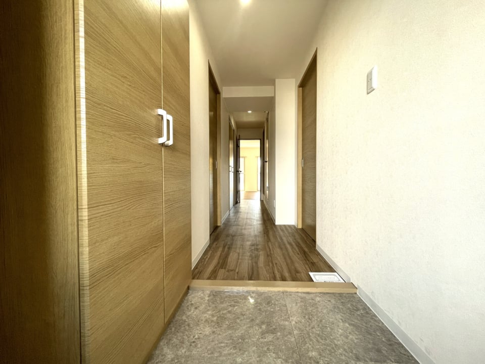 玄関から感じるお部屋の暖かさ。