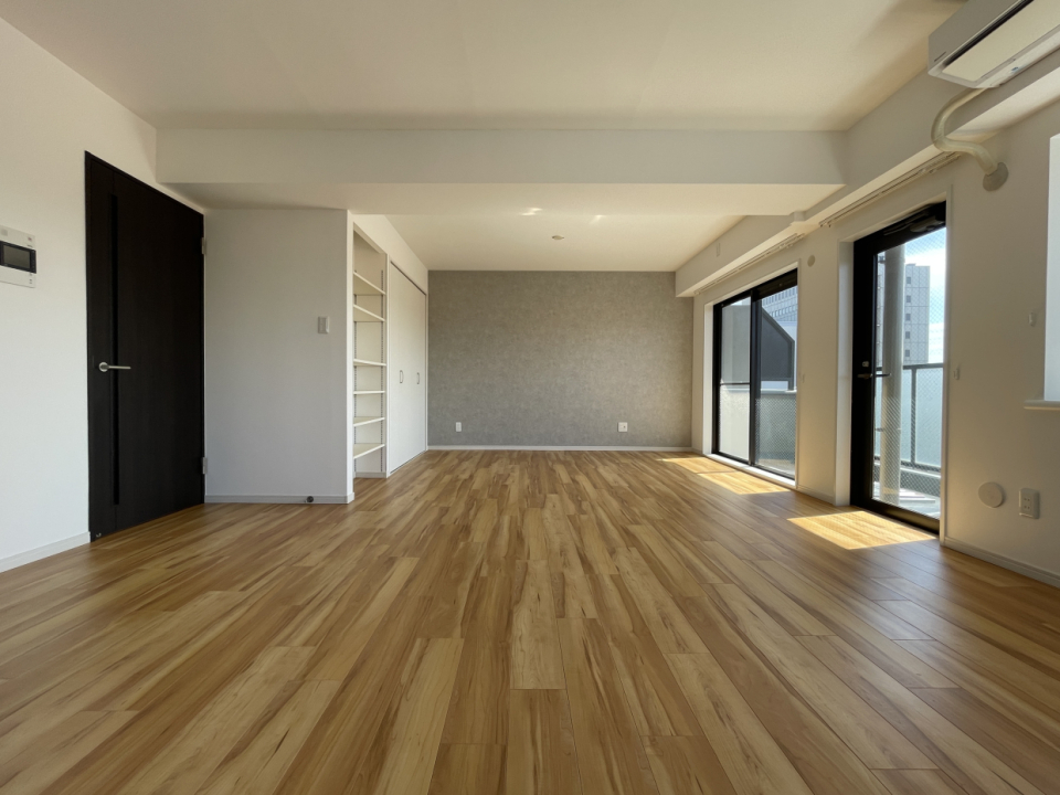 グレーのクロスがアクセントに