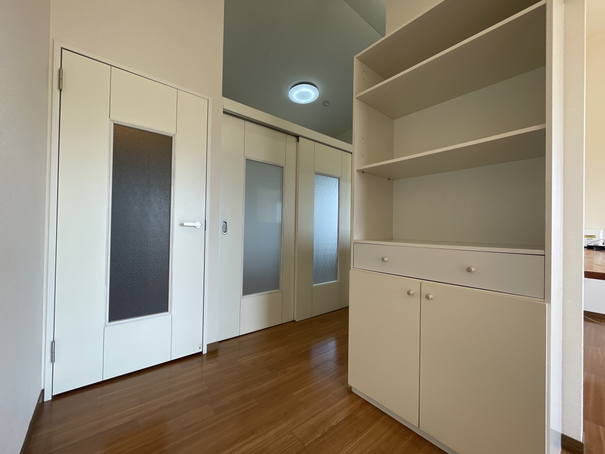 この棚も便利そう。