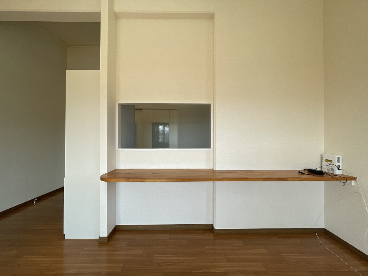 小窓がかわいい。