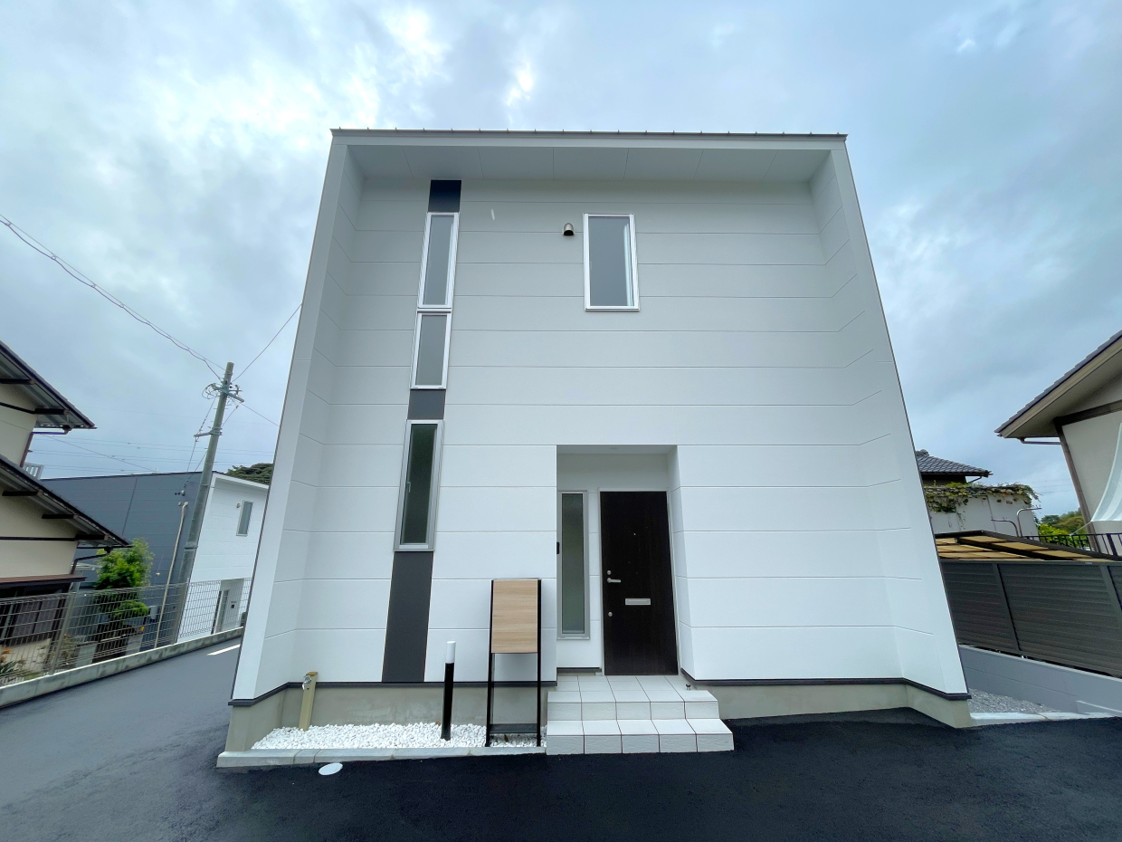 「白い箱」を意味するキャレブランシリーズです