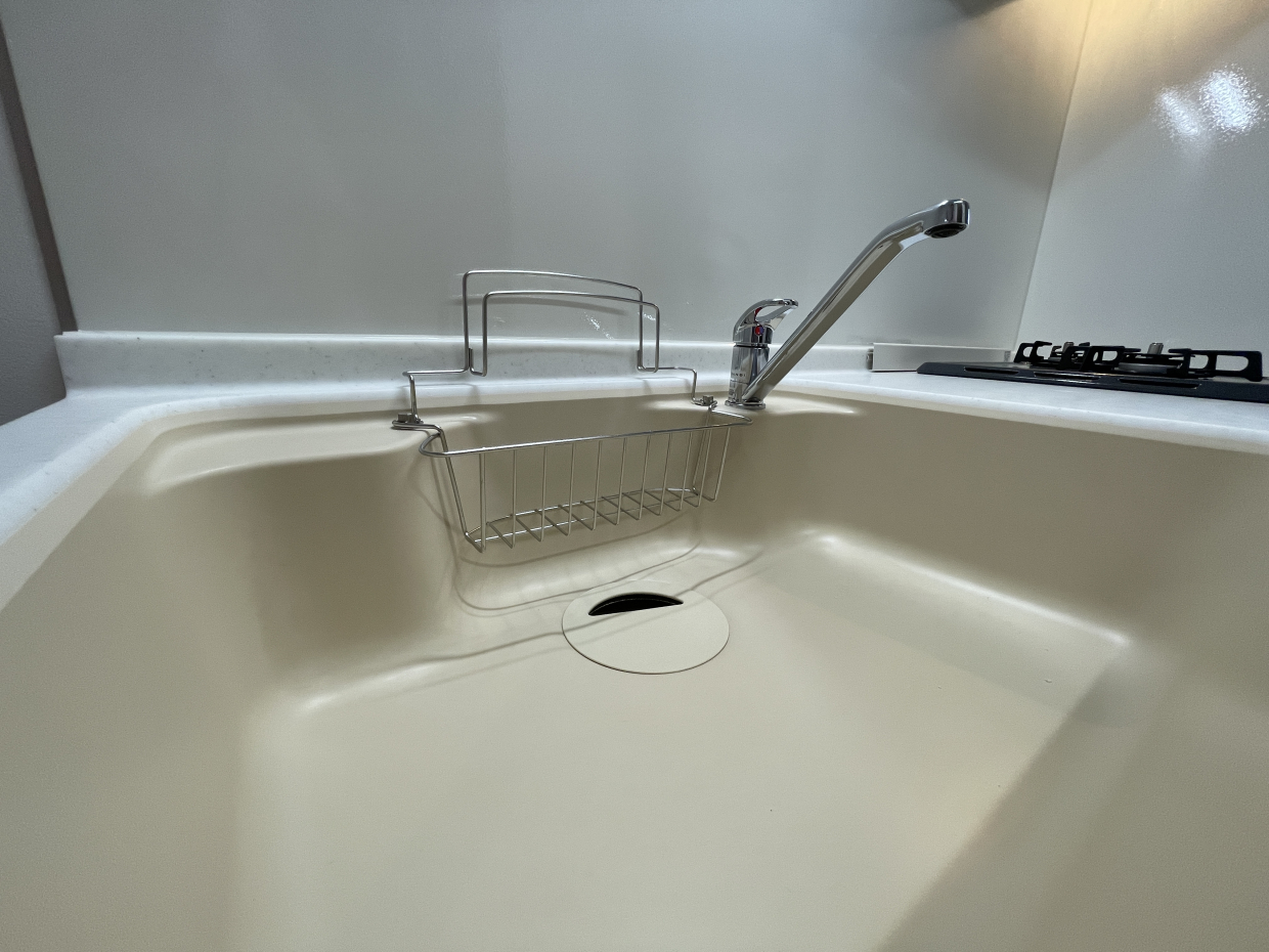 シンクの色がベージュでかわいい