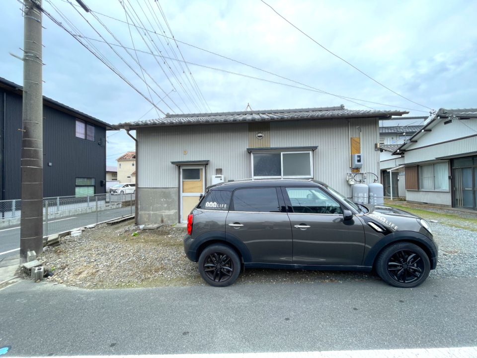 駐車場は1台無料