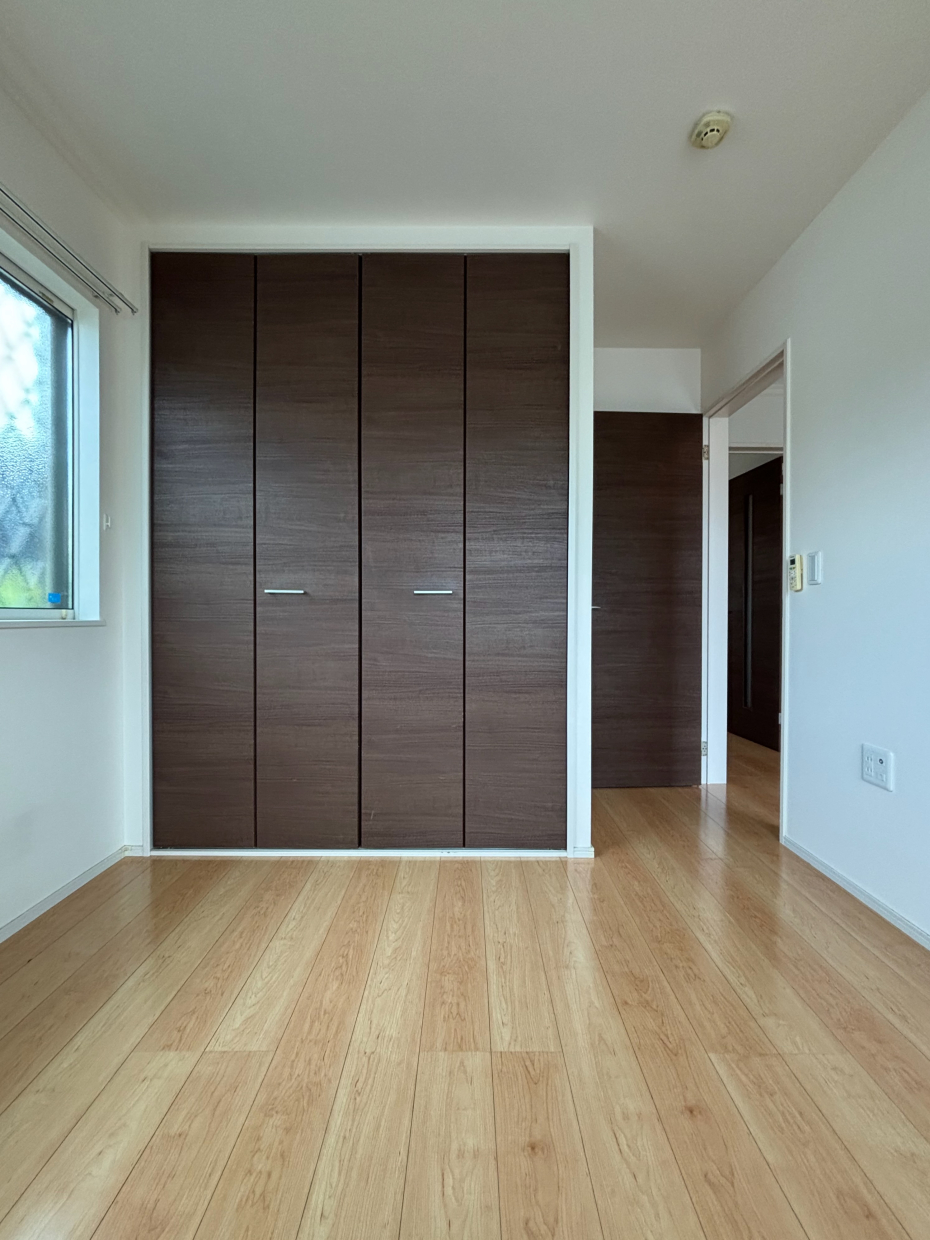 クローゼットがある分コンパクトに感じるかも