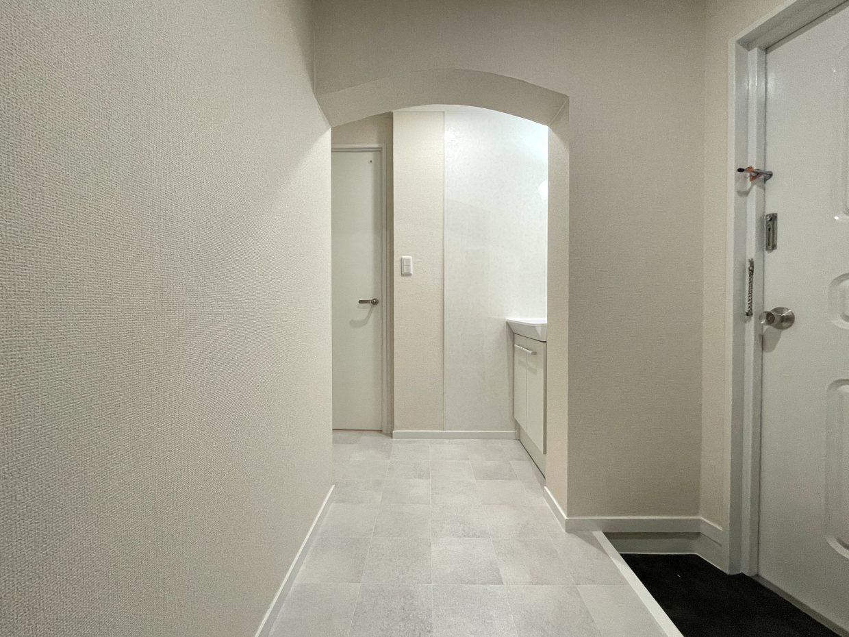 廊下の壁がアーチになっていてかわいい