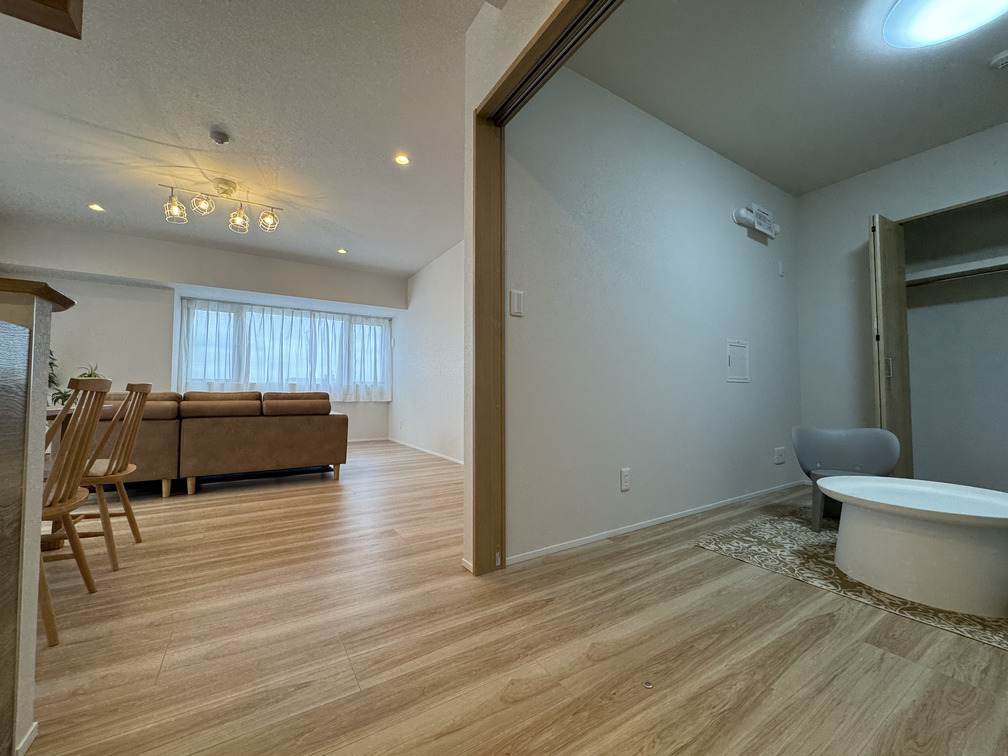 LDKの隣には洋室がある