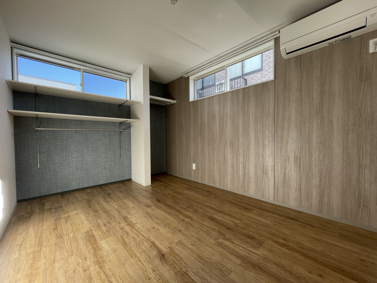 それぞれの寝室②