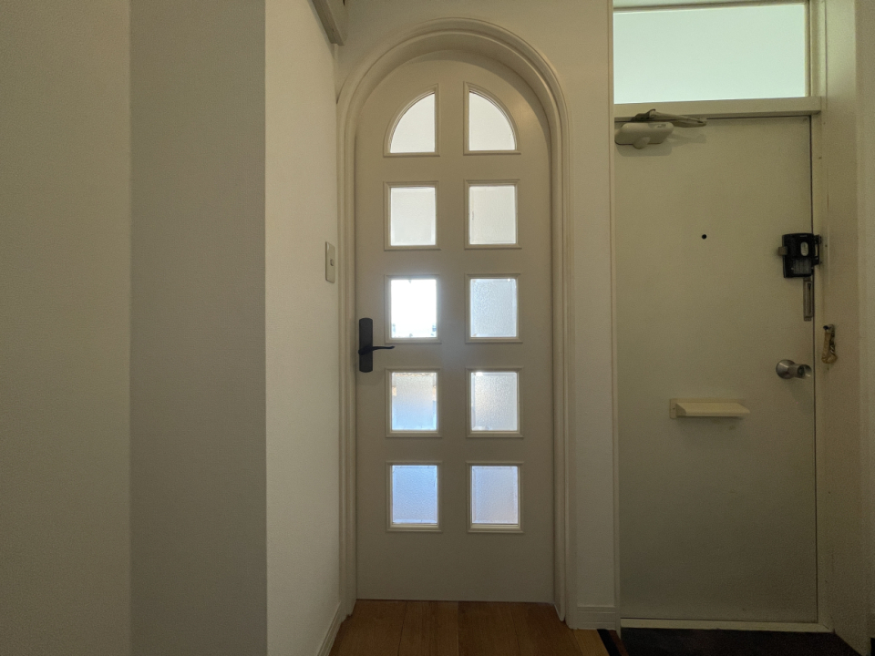 アーチの扉がかわいい