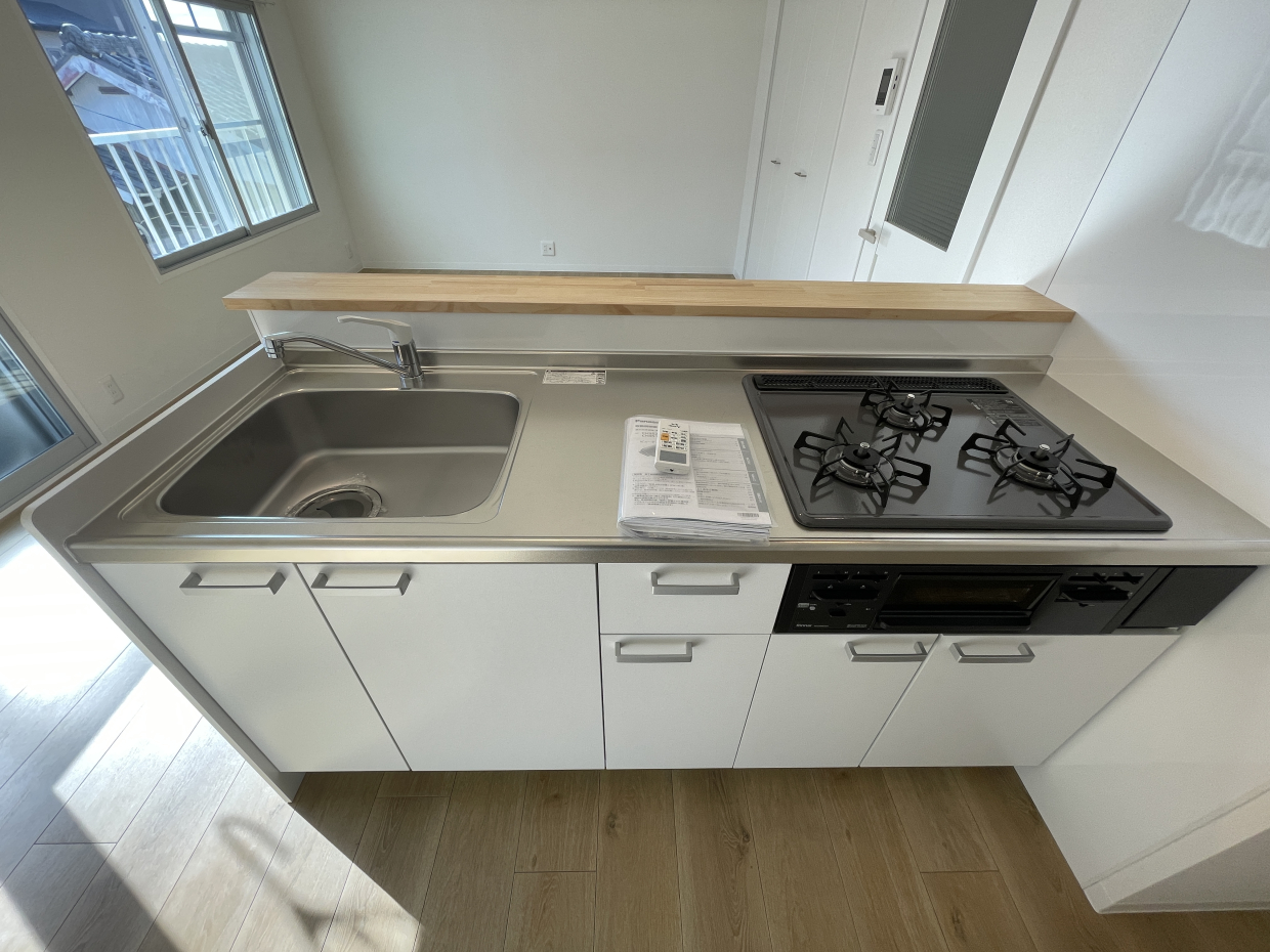 1LDKですが、ガス口3コンロは料理し甲斐があります