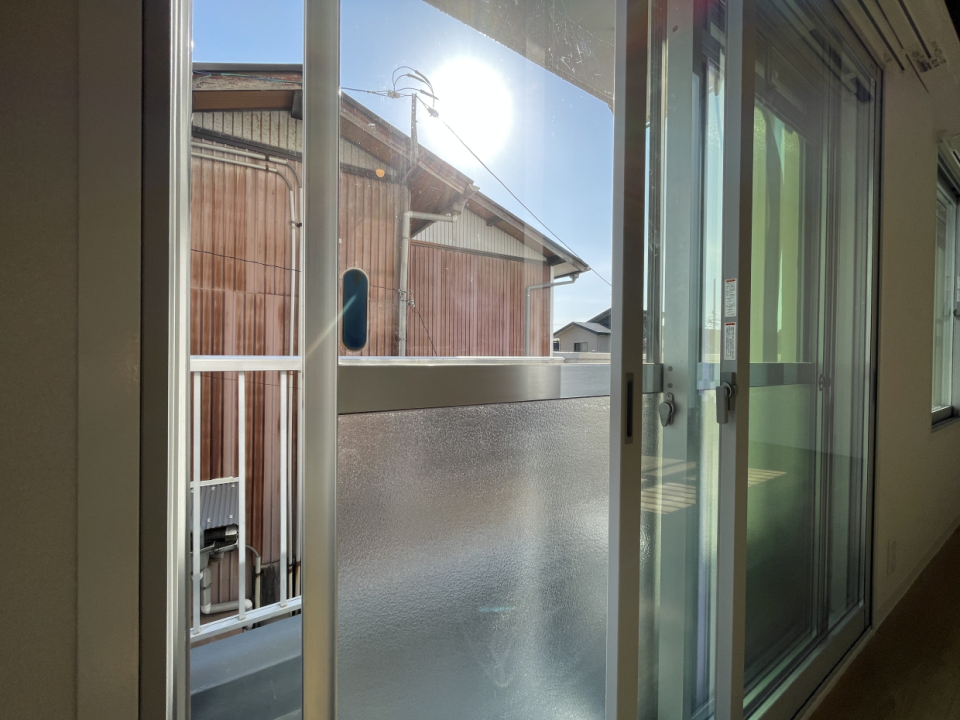 二重窓は断熱、防音、結露対策に優れています！