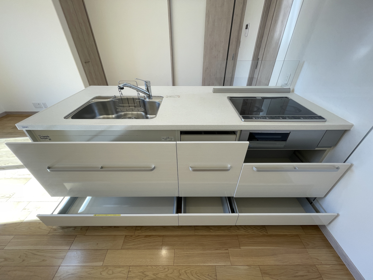 ホワイトキッチン