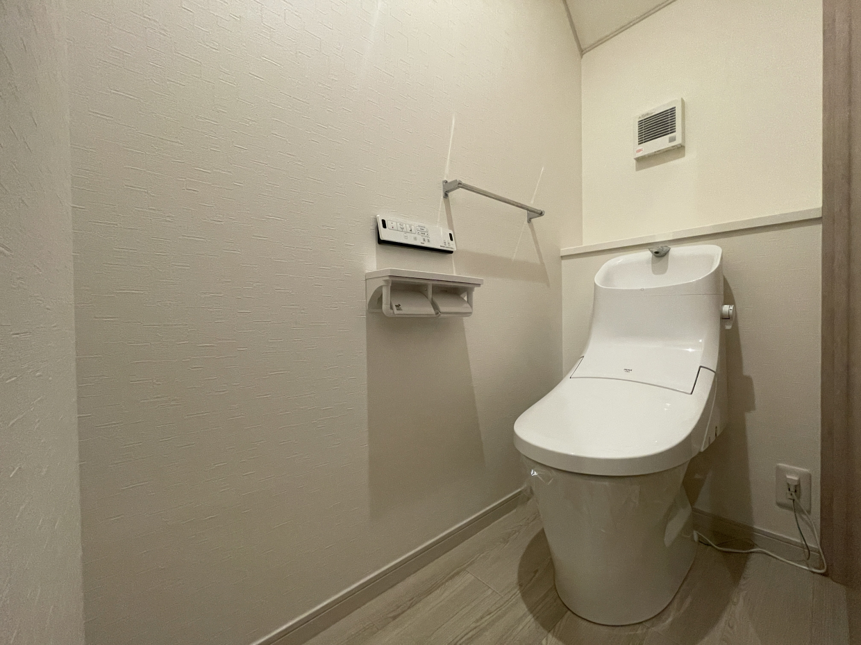 トイレは1階と2階2箇所あります