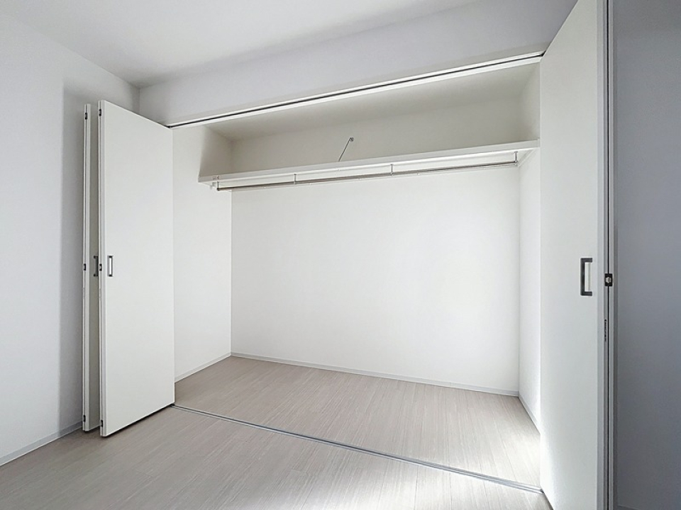 クローゼットも大き目でいいですね