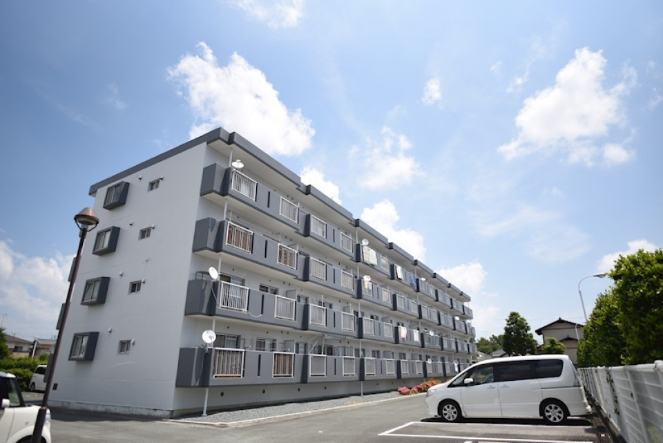 駐車スペース1台付き、2台目もご相談可能です！