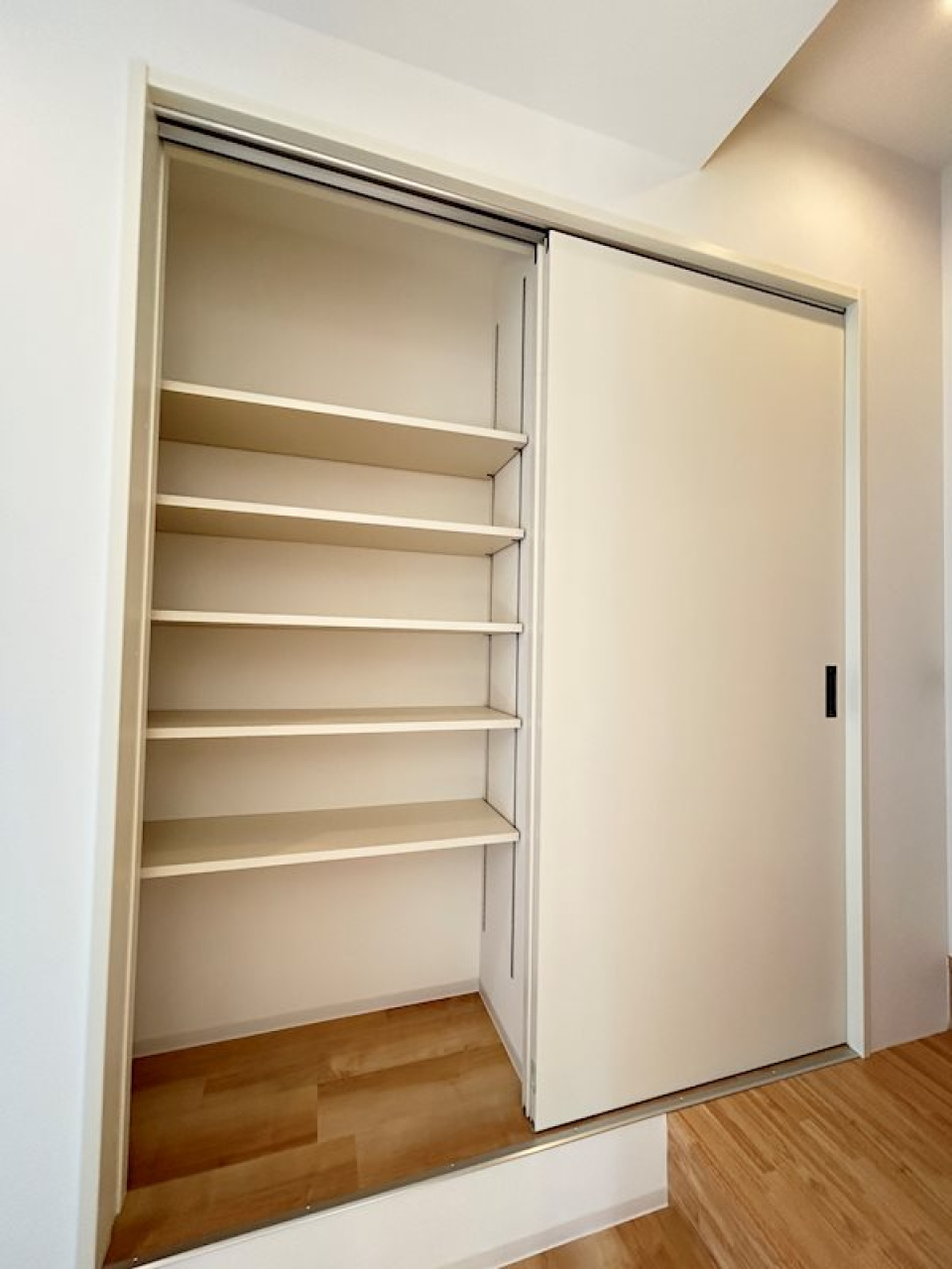 玄関収納もたくさんあります