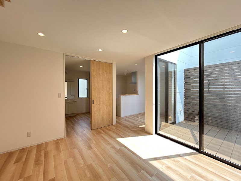 LDKは15.6帖と広々！