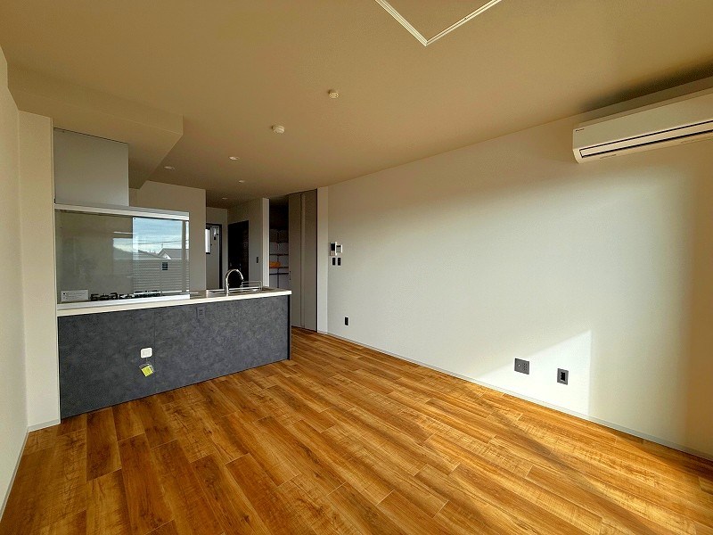 全部屋エアコン付きです