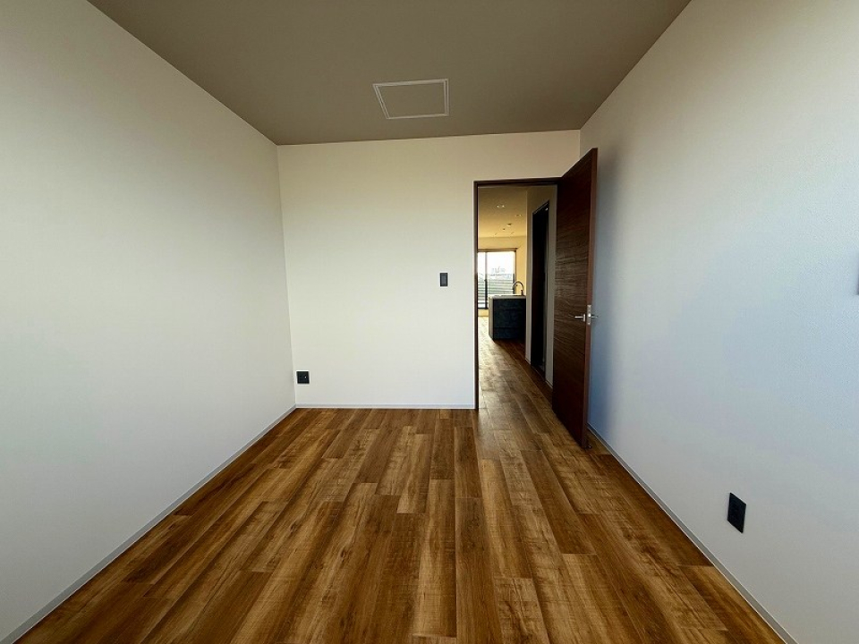 こちらは6帖の洋室