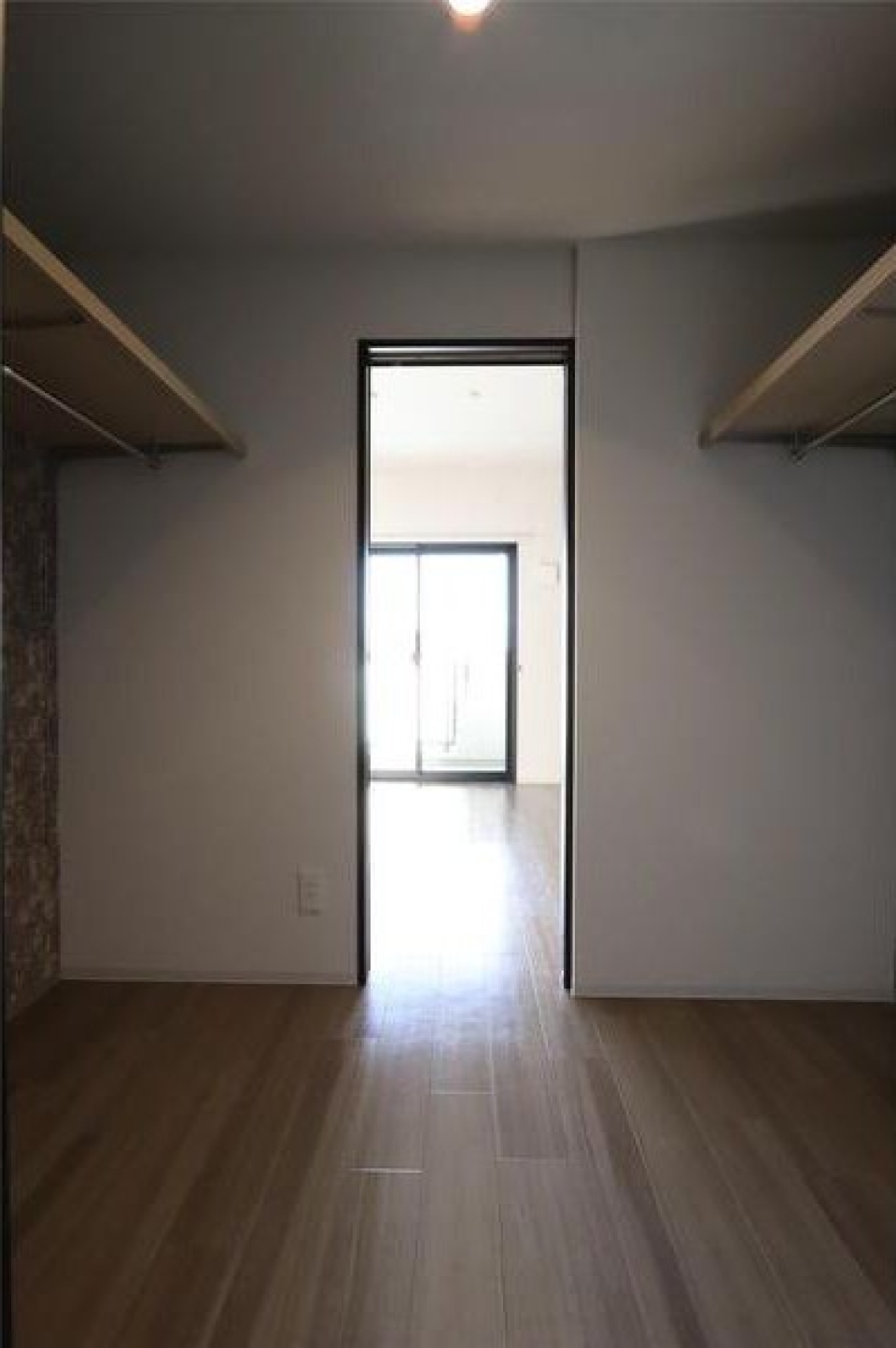 嬉しいウォークインクローゼット付きです！