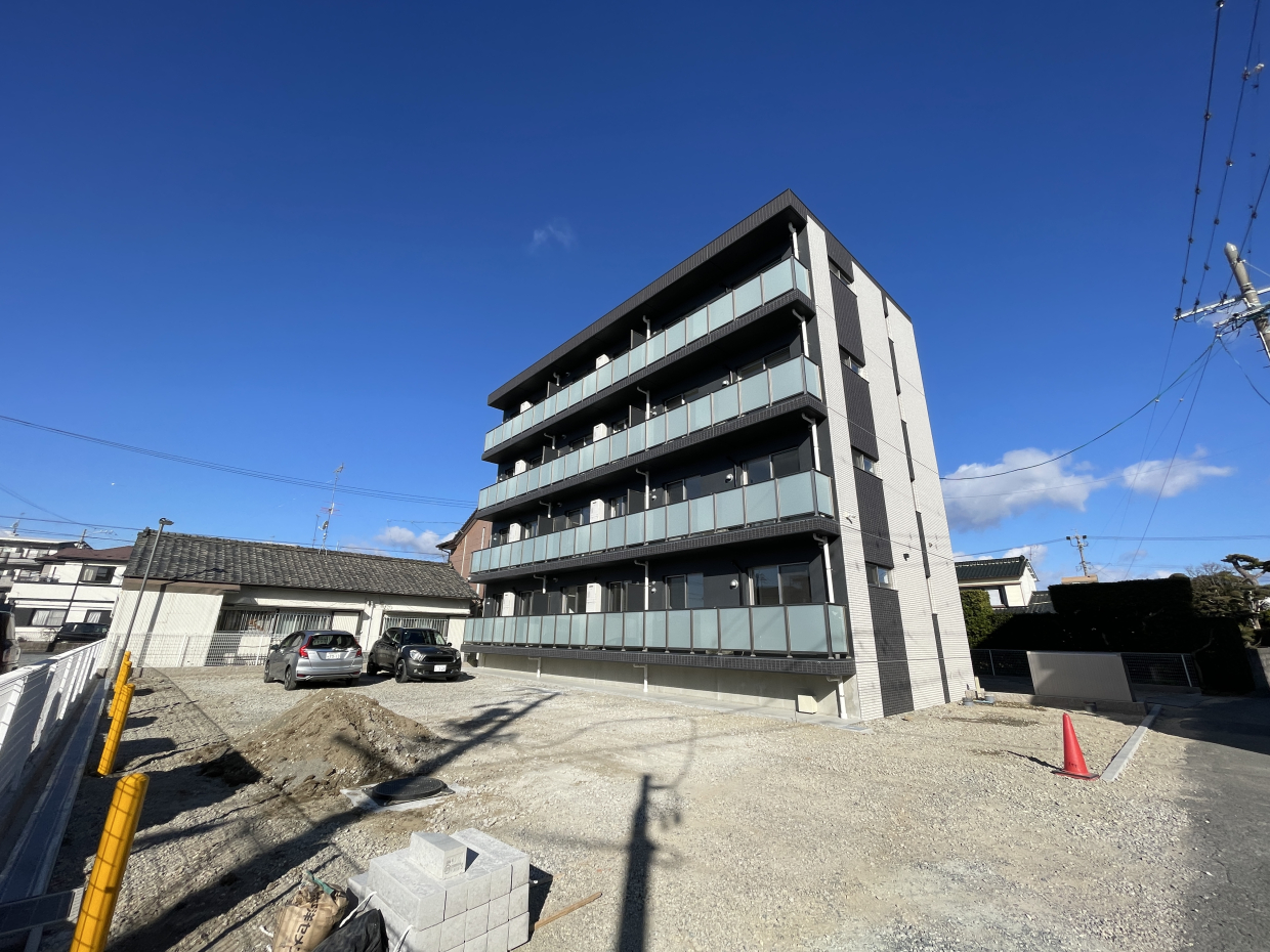 駐車場はこれから施工されます