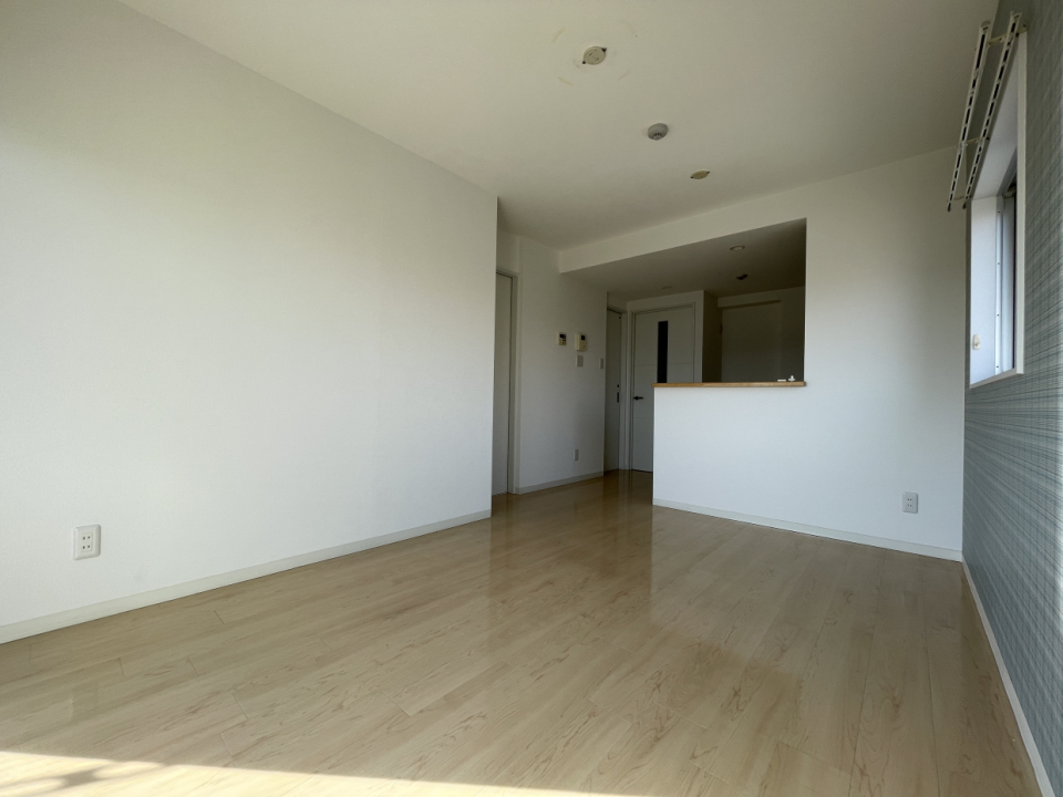 二面採光で明るいLDK