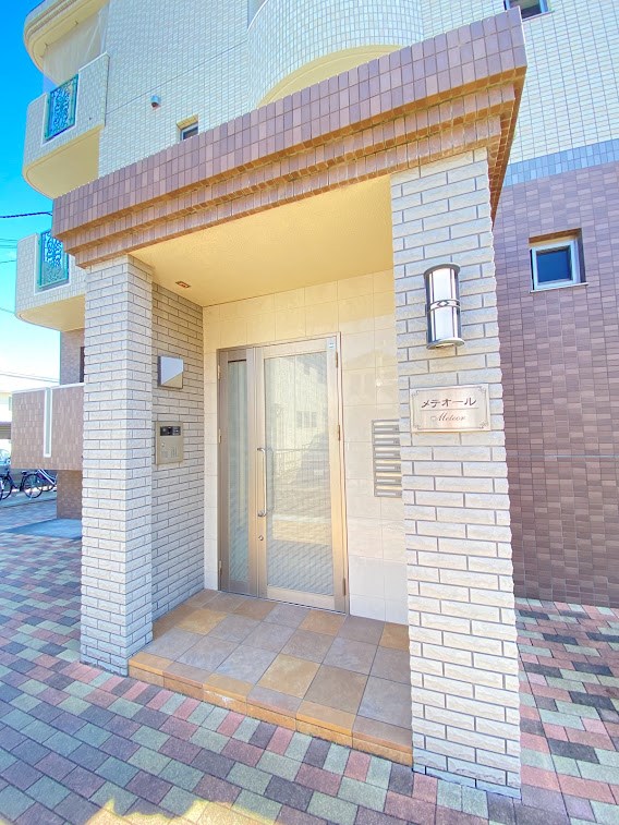 オートロック付きで安心です