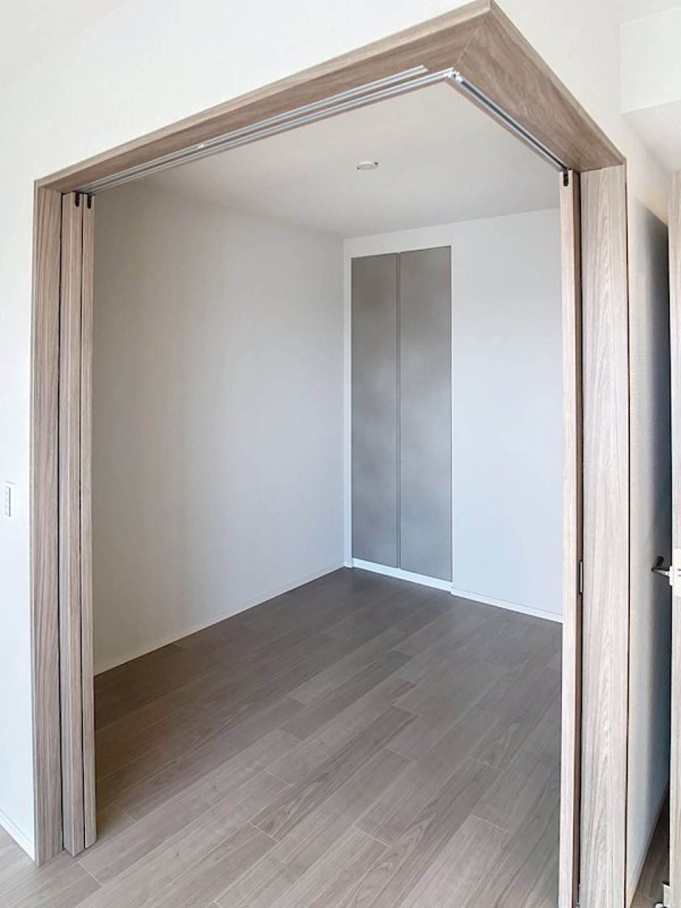 ウォークインクローゼットみたいにも使えそう